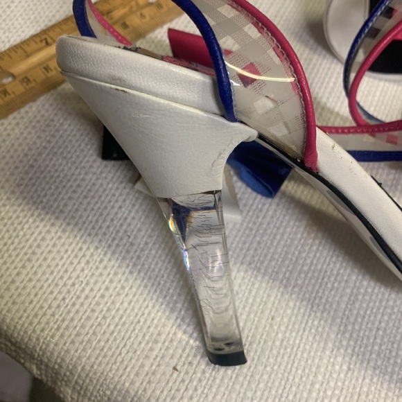 Betseyville by Betsey Johnson Gingham Bow
Colourblock Open Toe Lucite Heels - Picture 15 of 16